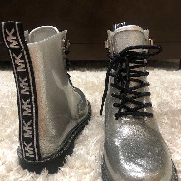 Michael Kors silver sparkle rain boots - Picture 4 of 5